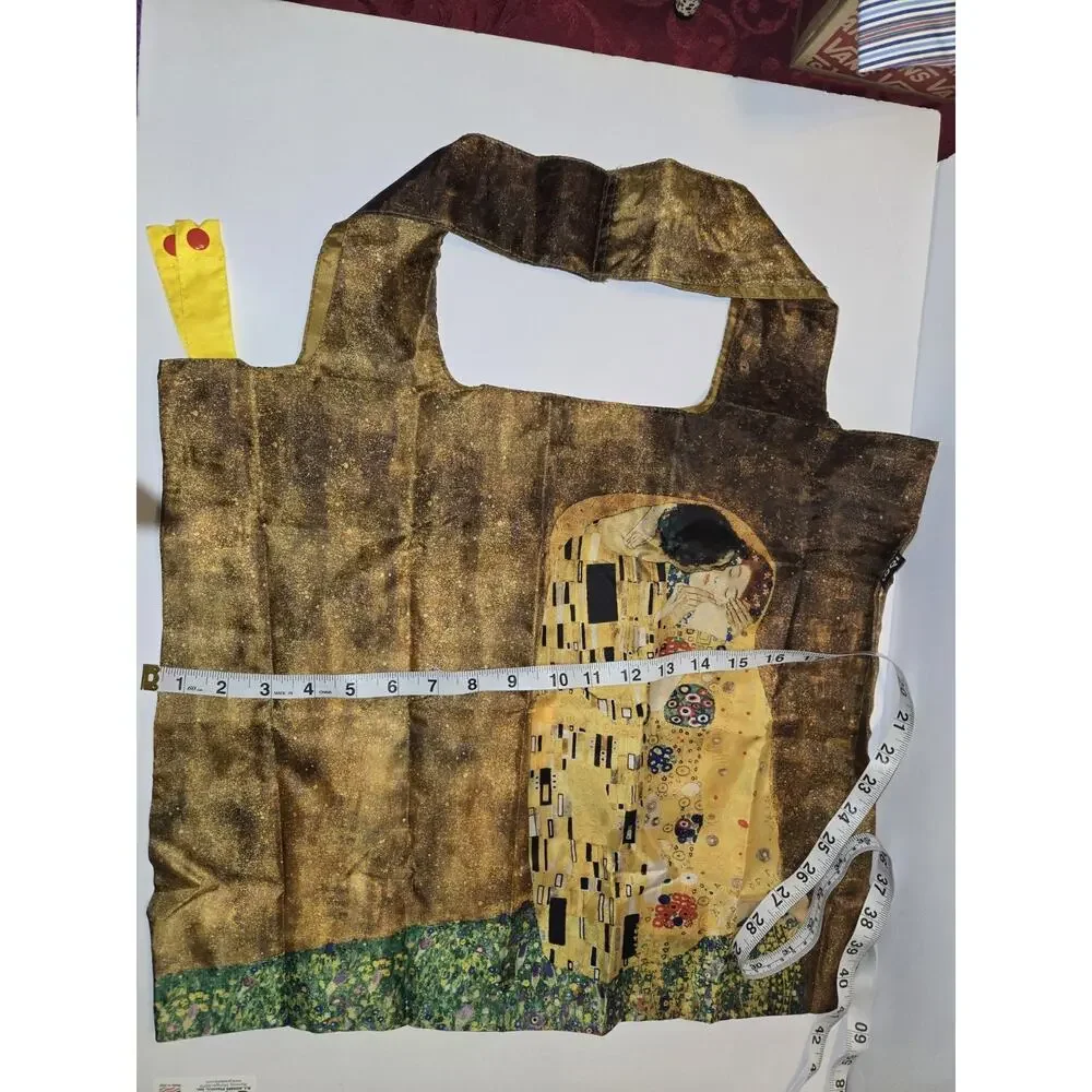 LOQI Museum Collection Tote Bag The Kiss Gustav Klimt NWT Comes with A Pouch